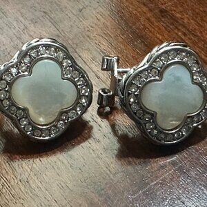 Mother of Pearl Clover Earrings